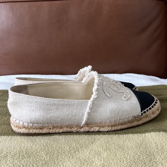 Chanel Espadrilles - Beige/Black - Picture 5 of 8